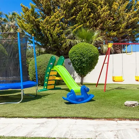 Acapulco וילה פאפוס